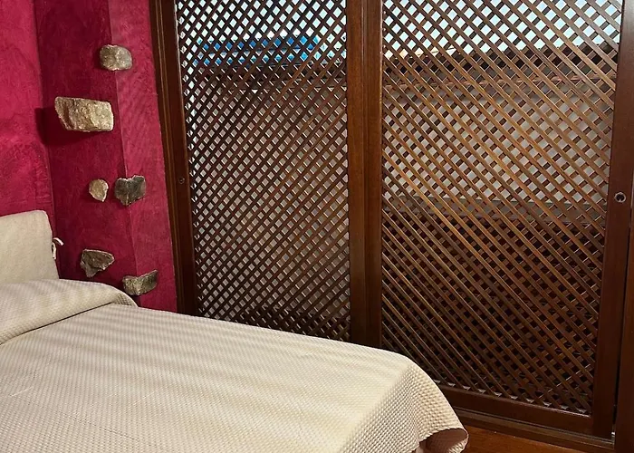 Charme Rustico 70 Mt From The Beach, Starlink Apartment Cefalu